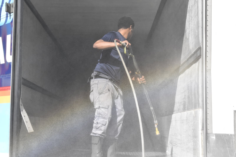Commercial pressure washing for fleets big and small.